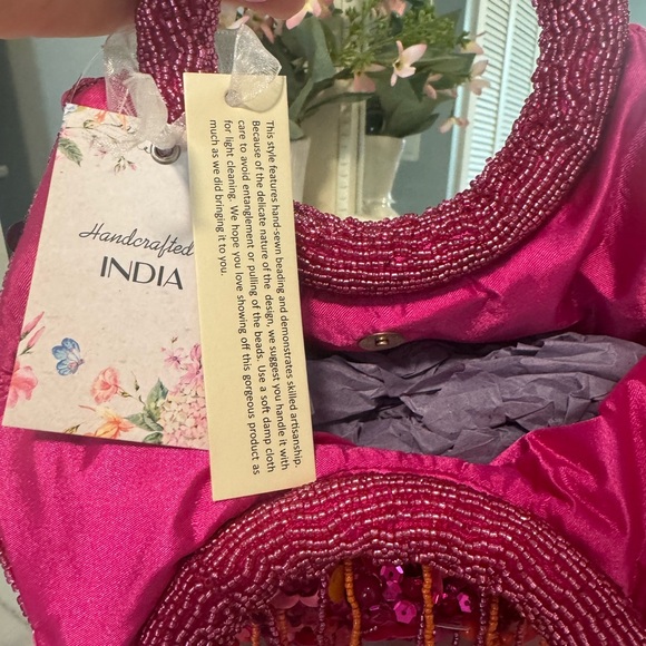 Handcrafted in India VIRAL beaded bag - Picture 5 of 6